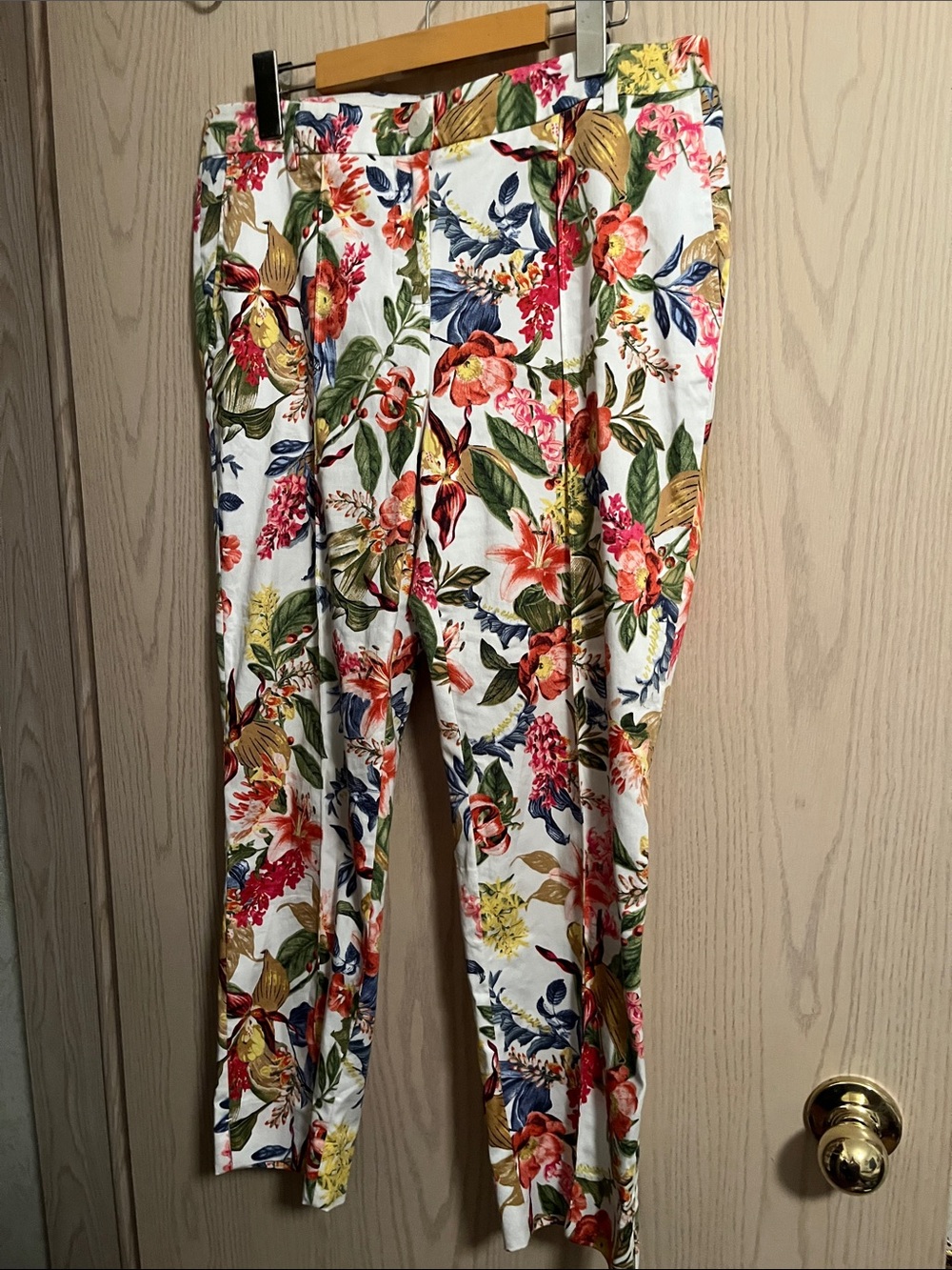 Jessica White Floral Straight-Leg Pants